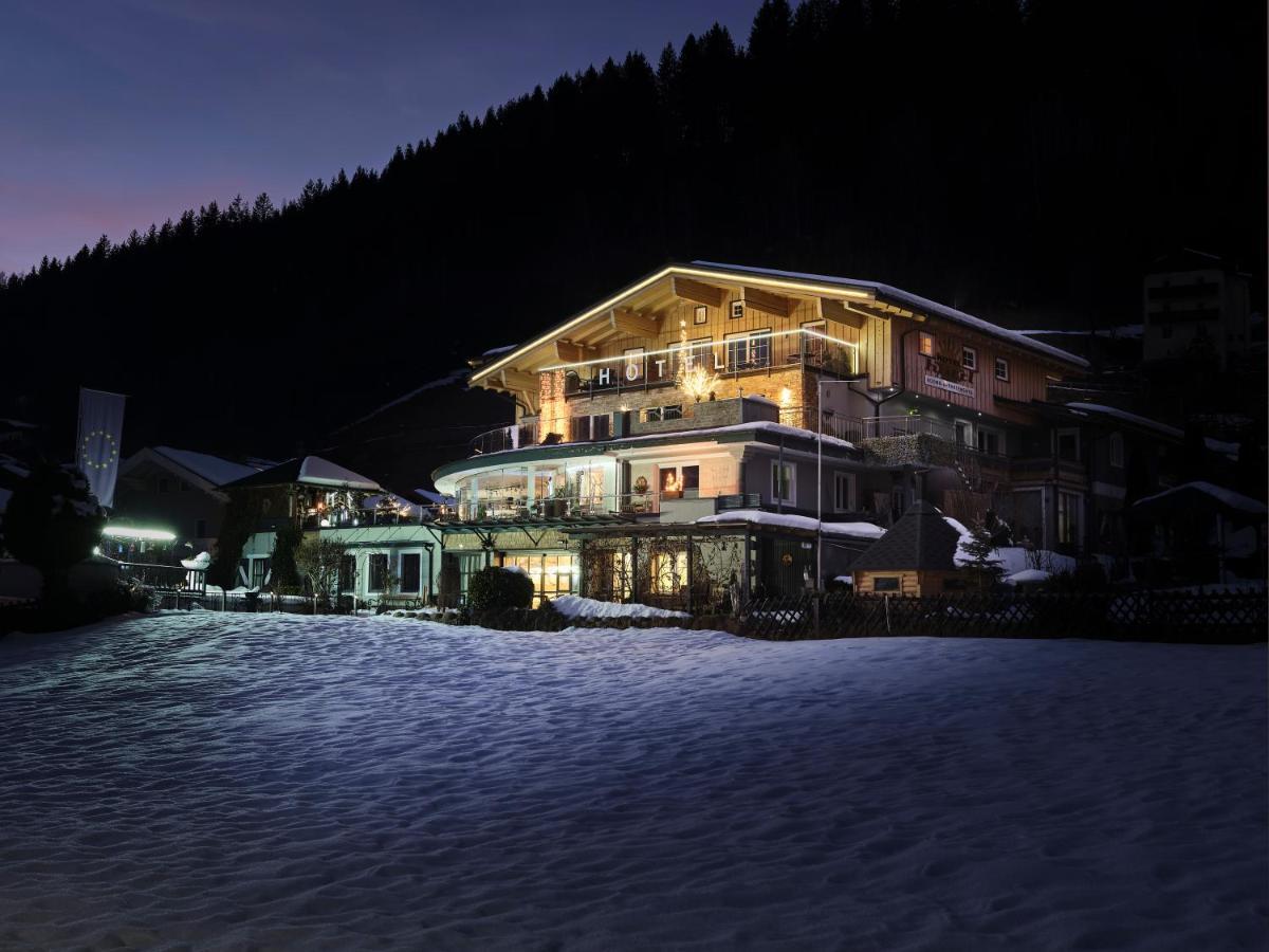 Hotel Garni Pinzgau, Bernd Huttl Neukirchen am Großvenediger Dış mekan fotoğraf